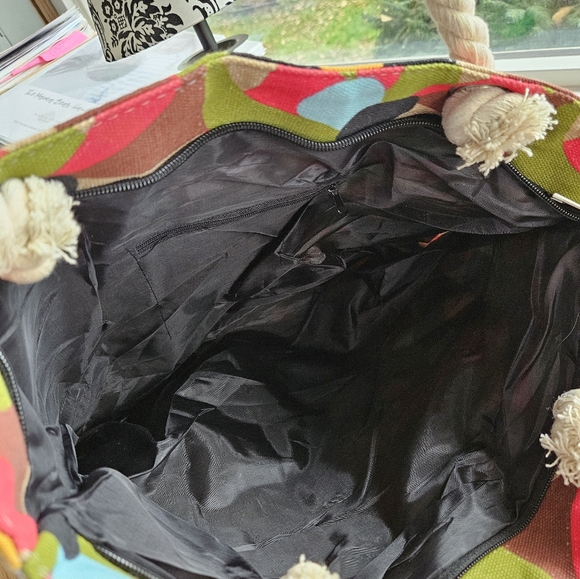 Multi-color floral Beach Tote Bag - Picture 3 of 4